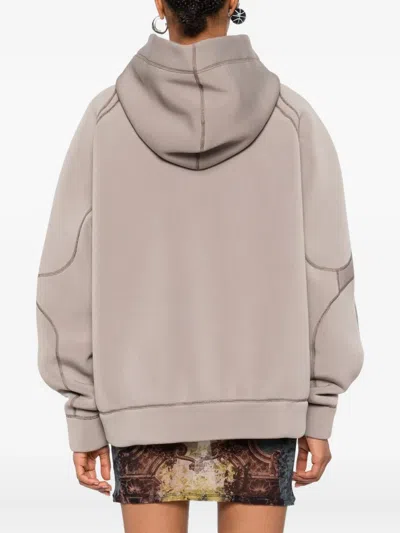 对比缝线连帽夹克