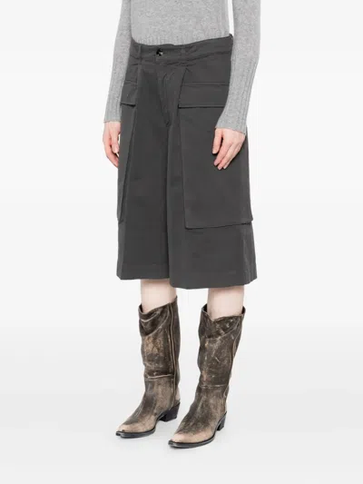 True Avenue Double-pocket Bermuda Shorts In Gray