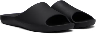The Row Ama Slipon In Rubber In Black