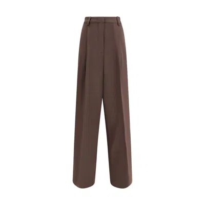 The Latest Pleated Pants In Black