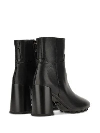Hogan H695 Leather Ankle Boots In Black