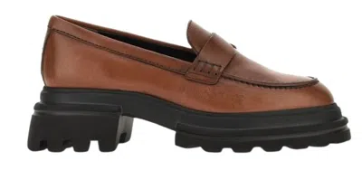 Hogan Round Toe Brown Leather Moccasin With Soft Insole And Eva Sole In Brown