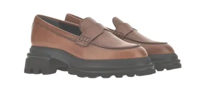 Hogan Round Toe Brown Leather Moccasin With Soft Insole And Eva Sole In Brown