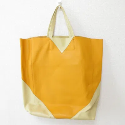 Pre-owned Celine Cabas Beige Yellow Leather Tote Bag ()