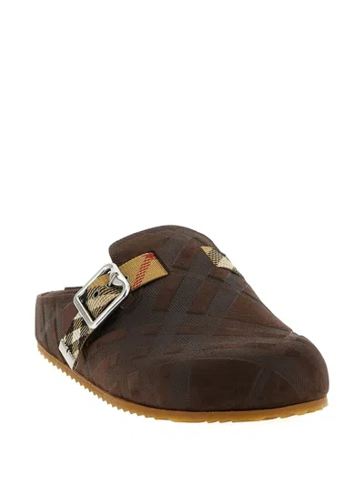 Burberry Strap Patterned Round Toe Rubber Sole Slip-on In Brown