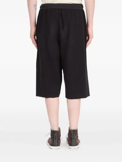 Mm6 Maison Margiela Knee-length Shorts Featuring Elastic Waistband In Black
