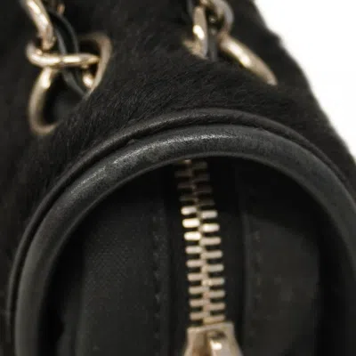 Pre-owned Chanel Black Nylon Canvas Leather Shoulder Bag ()
