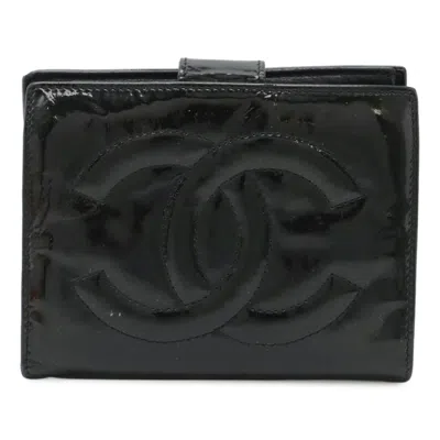 Pre-owned Chanel Black Patent Leather Wallet (bi-fold) ()