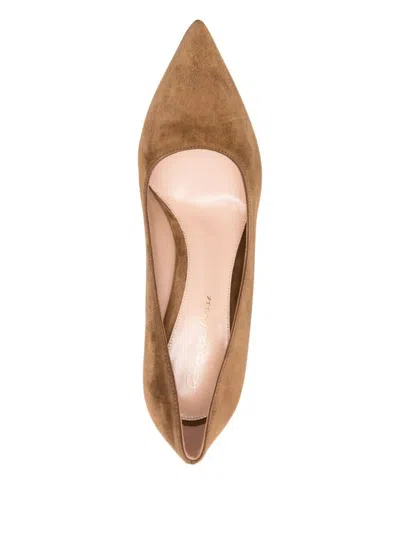 Gianvito Rossi Gianvito 85 Suede Pumps Shoes In Brown