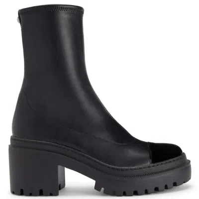 Giuseppe Zanotti Vicentha Booties In Black