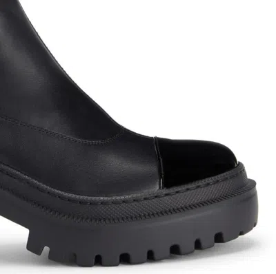 Giuseppe Zanotti Vicentha Booties In Black