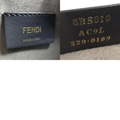 Pre-owned Fendi Ivory Leather Handbag Shoulder Bag ()