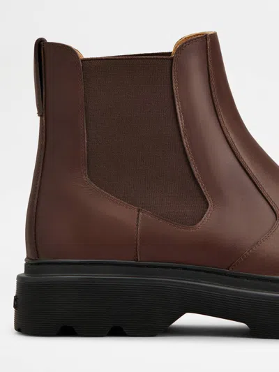 Tod's Shoes In Multi
