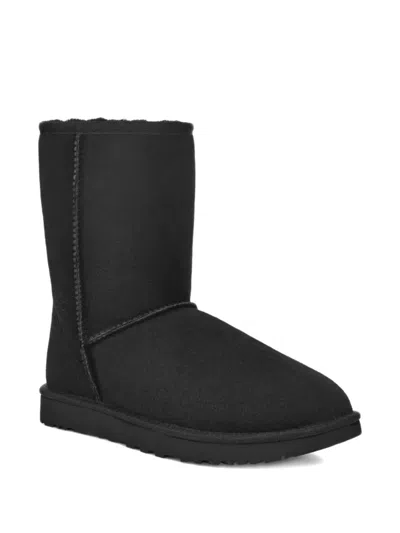 Ugg W Classic Short Ii Shoes In Black
