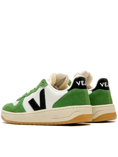 Veja Leather Sneakers Contrast Stitching In White