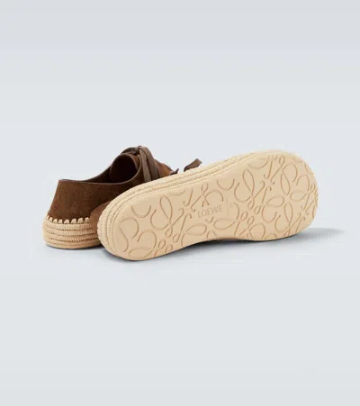 Loewe Men Rio Lace-up Shoes In Suede And Raffia In Brown