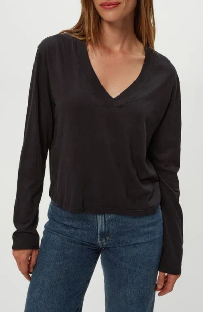 Michael Stars Brea Cropped Long Sleeve V-neck Tee In Black