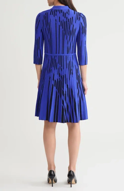 Ming Wang Dual-toned Soft Knit Dress In Blue