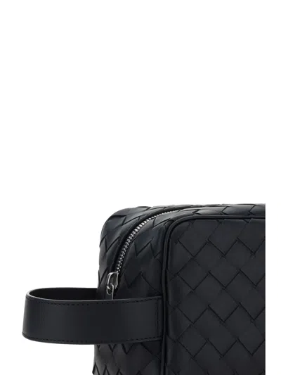 Bottega Veneta Men Pouch In Black