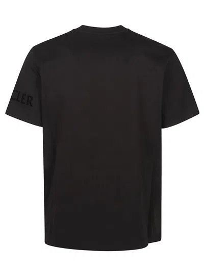 Moncler Soft Cotton Short Sleeve Crew Neck T-shirt In Black