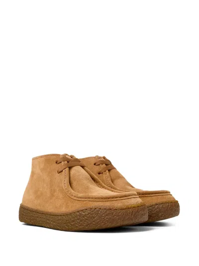 Camper Peu Terreno In Brown