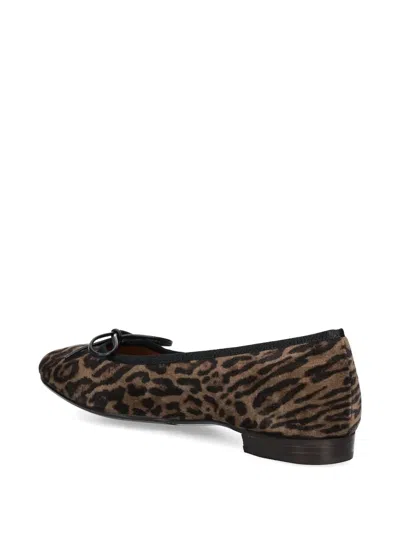 Billi Bi Leopard-print Bow Ballet Flats In Brown