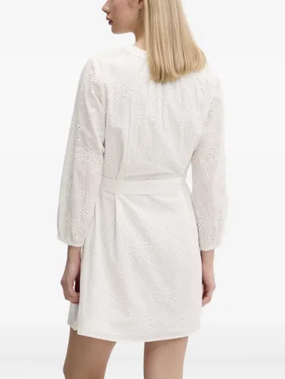 孔眼刺绣束腰迷你连衣裙