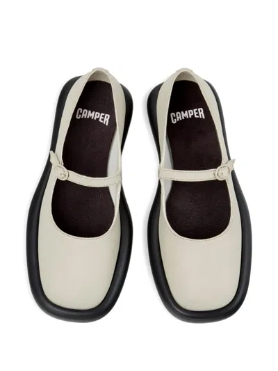 Camper Onda In Neutral