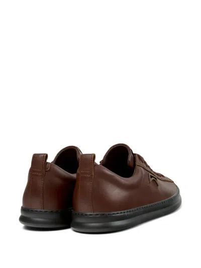 Camper Runner In Brown