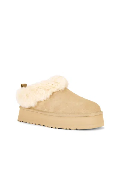 Ugg Tazzelle Platform Boots In Yellow