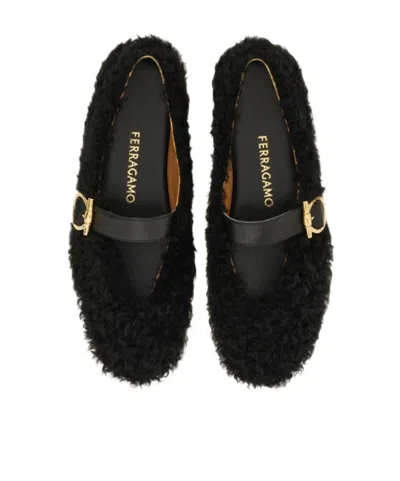 Ferragamo Shearling Ballet Flats In Black