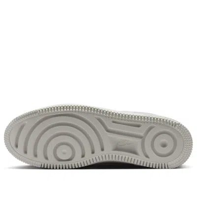 Nike (wmns)  Air Force 1 Sage Low 'barely Grape' In Purple