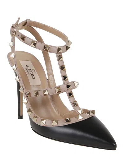 Valentino Garavani Valentino Rockstud Caged 100 Patent Pump In Black