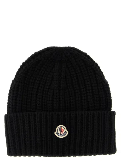 Moncler Logo Patch Cuff Virgin Wool Rib Beanie In Black