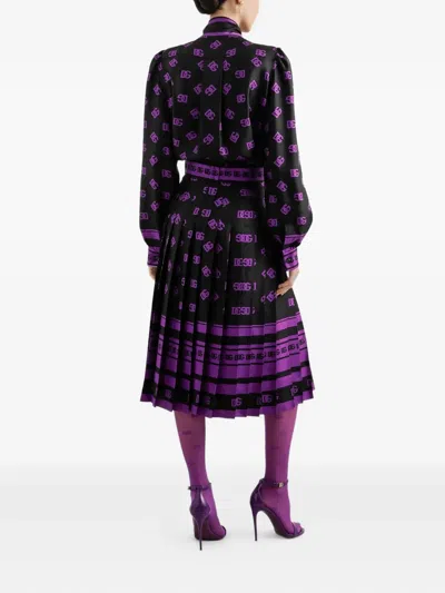 Dolce & Gabbana Dg Logo-print Long Pleated Silk Skirt In Black