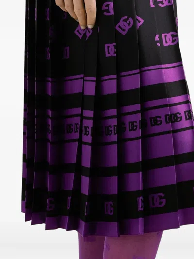 Dolce & Gabbana Dg Logo-print Long Pleated Silk Skirt In Black