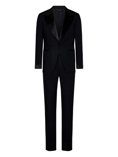 Tom Ford Stretch Wool Tuxedo In Black