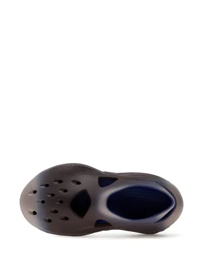 Crocs Dingyun Zhang Diffuser Clogs Sapphire In Black