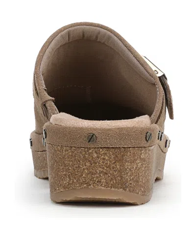 Dr. Scholl's Women's Original Flex Clog Round Toe Shoes In Brown