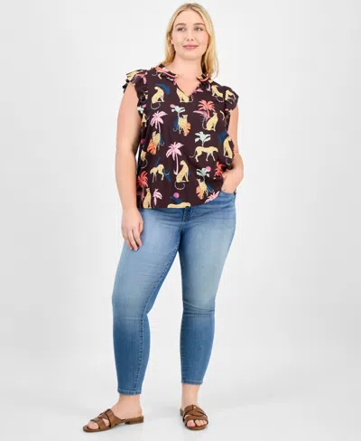 Democracy Trendy Plus Printed Split-neck Flutter-sleeve Top In Multi