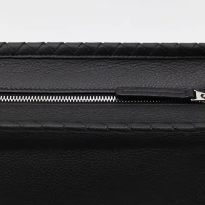 Bottega Veneta Black Leather Corriere Bag In Black