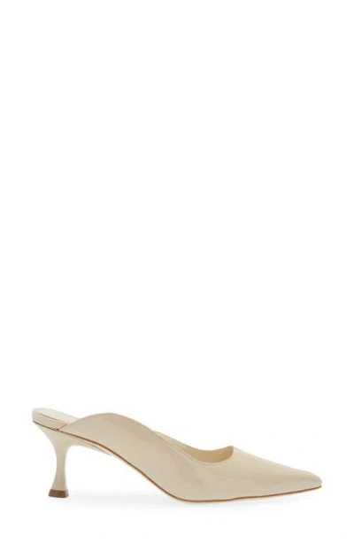 Kaanas Alma Asymmetric Mule In White