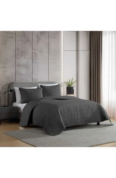 Kenneth Cole Reaction Stonewashed Solid Microfiber Quilt & Sham Set In Gray