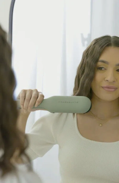 Stylecraft Sage Deep Barrel Waver In Green