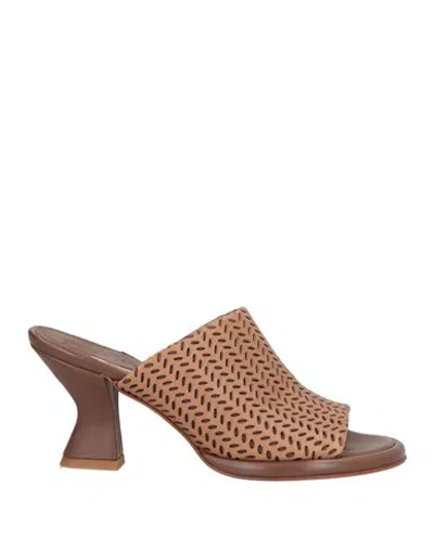 Ixos Woman Sandals Brown Size 6 Leather