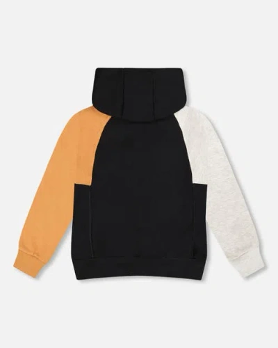 Deux Par Deux Pullover Hooded Fleece Sweatshirt With Zip Pocket In Black