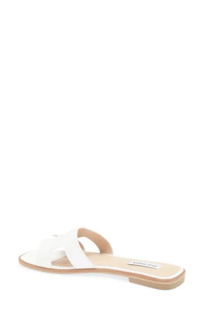 Steve Madden Hadyn Slide Sandal In White
