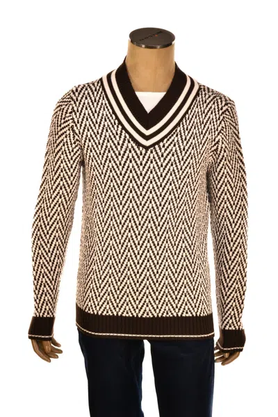 Fedeli Herringbone Virgin Wool V-neck Knit Sweater In Black