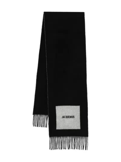 Jacquemus Frayed Fringe Rectangular Scarf In Black
