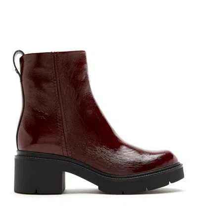 La Canadienne Alec Crinkle Leather Lug-sole Ankle Booties In Black